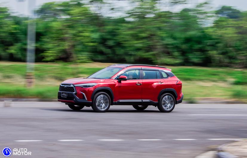 Corolla Cross 2020 - h&#227;y nh&#236;n t&#244;i như một &quot;Toyota kh&#225;c&quot; - Ảnh 10