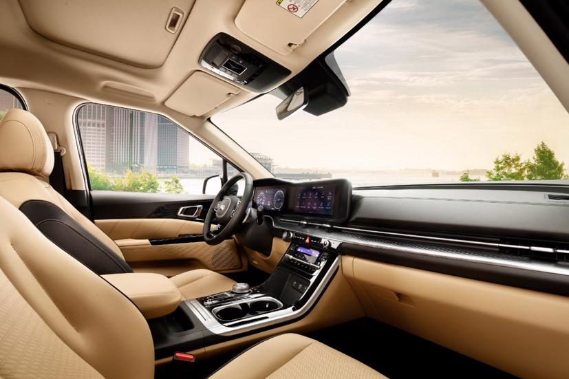 Chi tiết Kia Sedona đẹp long lanh c&#243; thể sắp về Việt Nam - Ảnh 7