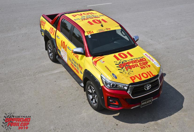 Nổi bật nhất giải đấu VOC 2019 sẽ là màn đua địa hình đêm Adventure. Ngoài ra, khán giả có thể lái thử xe offroad mô phỏng đường đua, theo dõi biểu diễn drift xe và đua máy bay điều khiển FVP. Ảnh: BTC.