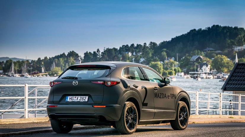 Tại triển lãm ôtô Tokyo sắp tới, Mazda được kỳ vọng sẽ tiết lộ chi tiết hơn về mẫu xe này. Ảnh: autoevolution.