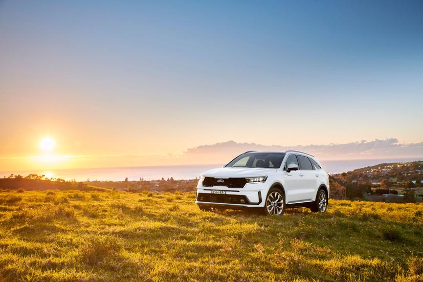 Kia Sorento 2020 nối đu&#244;i Seltos, chuẩn bị ra mắt tại Việt Nam - Ảnh 1