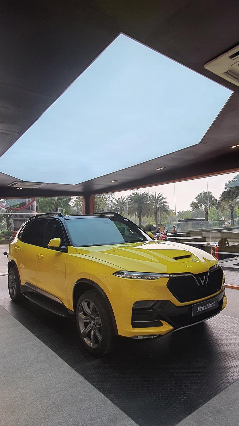 Showroom đẹp &quot;long lanh&quot; d&#224;nh cho VinFast President - Ảnh 8