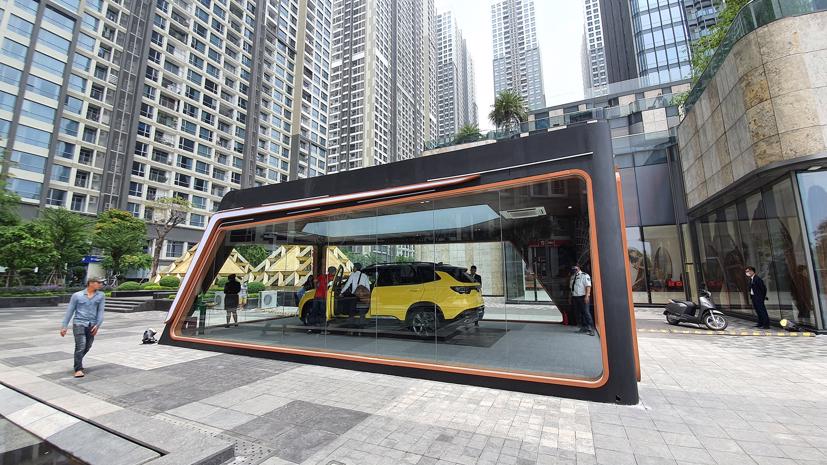 Showroom đẹp &quot;long lanh&quot; d&#224;nh cho VinFast President - Ảnh 3