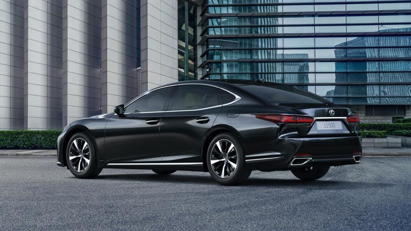 Lexus LS cập nhật phi&#234;n bản 2021 tại thị trường ch&#226;u &#194;u - Ảnh 2