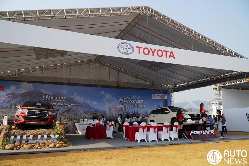 C&#225;c h&#227;ng xe đua nhau g&#243;p mặt tại VOC 2019 - Ảnh 6