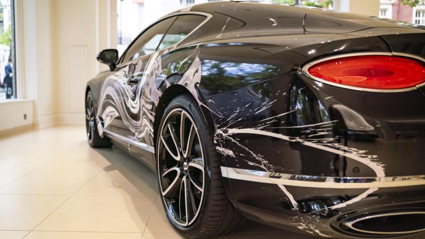 Bentley Continental GT Art: chiếc xe chuyển động cả khi đang đứng yên - Ảnh 4