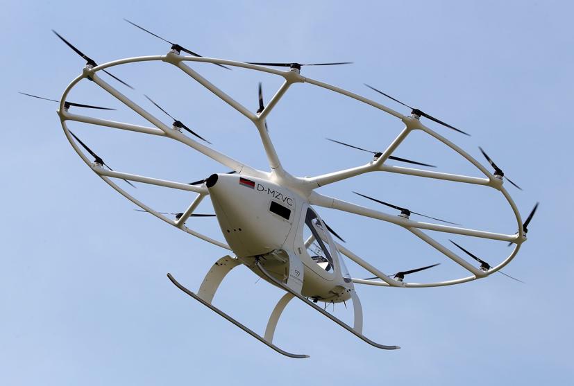 Start-up Đức Volocopter đang nhắm Singapore làm nơi khai thác thương mại taxi bay. Ảnh: AutoBlog.