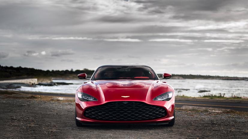 Chiếc siêu xe Anh Quốc có phần lưới tản nhiệt kích cỡ lớn, vô cùng ấn tượng. Ảnh: AutoBlog.