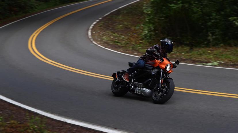 Ngay lập tức, cổ phiếu của Harley-Davidson đã bị sụt giảm. Ảnh: AutoBlog.