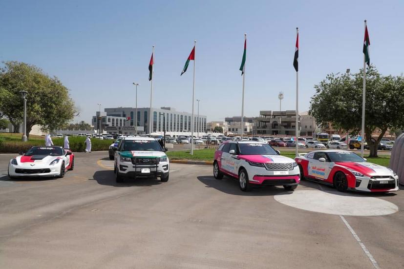 Ngoài ra, hãng cứu thương Dubai còn có hàng loạt siêu xe: Lotus Elvora, Dodge Challenger, một chiếc Range Rover và Ford Mustang. Ảnh: Facebook DCAS.