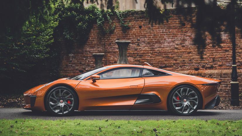 Đấu gi&#225; chiếc Jaguar C-X75 của James Bond trong bom tấn Spectre - Ảnh 2