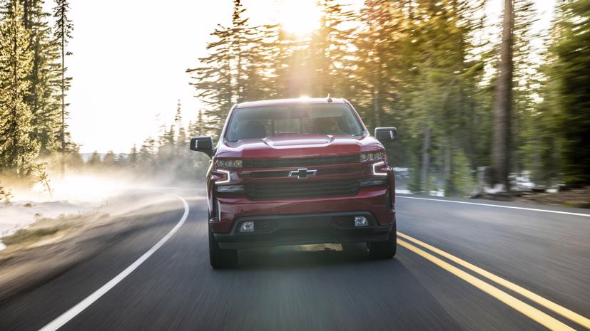 Các kỹ sư của GM đang rất đau đầu với bài toán quá tải nhiệt trong khoang động cơ. Ảnh: AutoBlog.