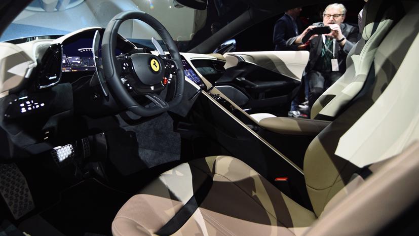 Ferrari Roma đẹp lung linh kh&#244;ng t&#236; vết - Ảnh 10