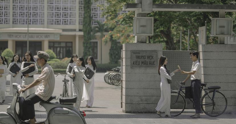 Huyền thoại &quot;kim v&#224;ng giọt lệ&quot; trong &quot;Mắt biếc&quot; - Ảnh 5