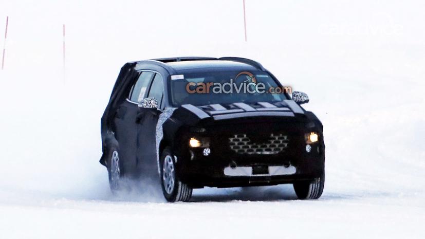 Lộ diện Hyundai Santa Fe 2021  - Ảnh 1