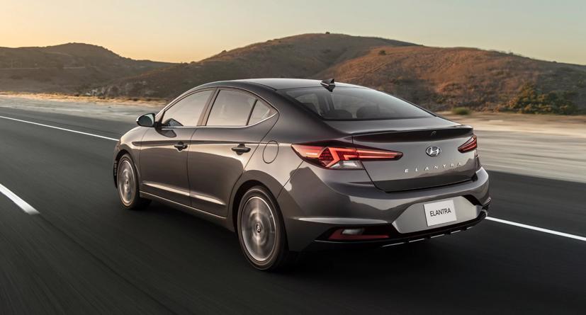 Hyundai đang phát hành lệnh triệu hồi 430.000 chiếc Elantra vì lỗi phanh ABS có thể dẫn tới hỏa hoạn. Ảnh: Digital Trends