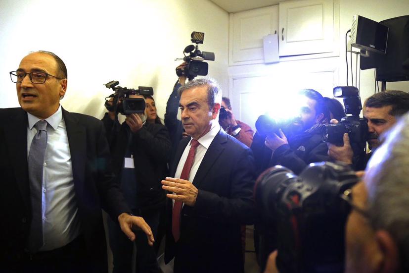 Carlos Ghosn trong buổi họp báo lần đầu tiên hôm 8/1 sau khi ông trốn khỏi Tokyo. Ảnh: Wall Street Journal