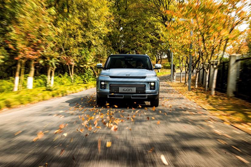 Trung Quốc ra mắt mẫu xe &quot;c&#243; thể chống virus Corona&quot; - Ảnh 3