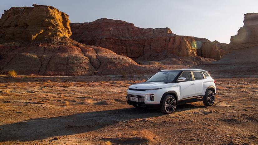 Trung Quốc ra mắt mẫu xe &quot;c&#243; thể chống virus Corona&quot; - Ảnh 8