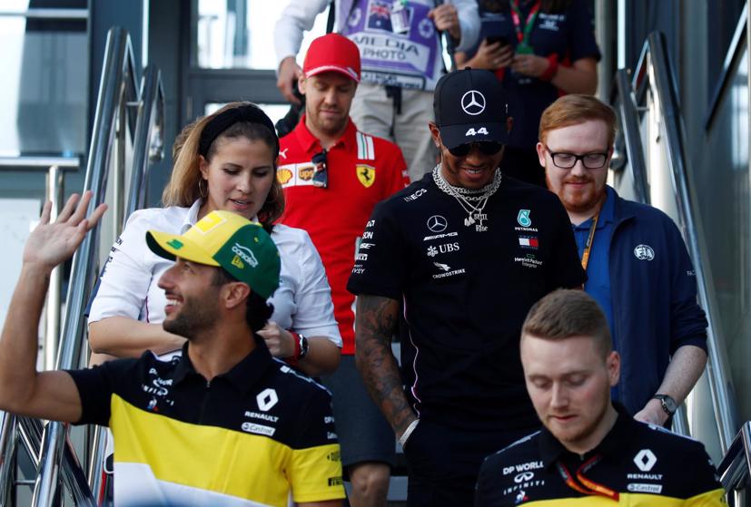 Formula 1 đã chính thức công bố hủy giải đua Australia Grand Prix vào cuối tuần này.