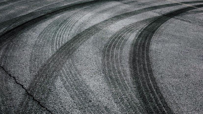 Ô nhiễm từ những chiếc lốp mòn, cũ có thể cao hơn 1.000 lần so với ô nhiễm do khí thải. Ảnh: Motor1