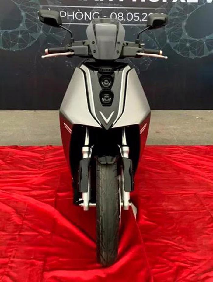 Loạt ảnh được cho l&#224; xe m&#225;y điện VinFast V9 lộ diện - Ảnh 1