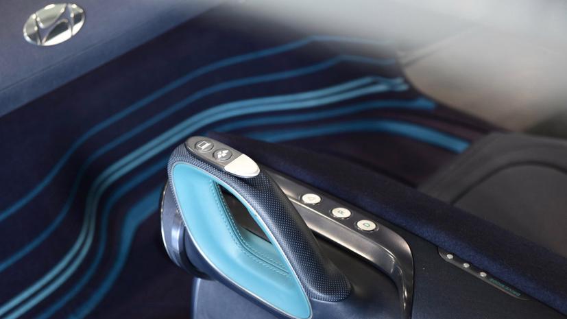 Đỉnh cao xe điện: l&#224;m sạch kh&#244;ng kh&#237; cả khi chạy, dừng, sạc - Ảnh 4