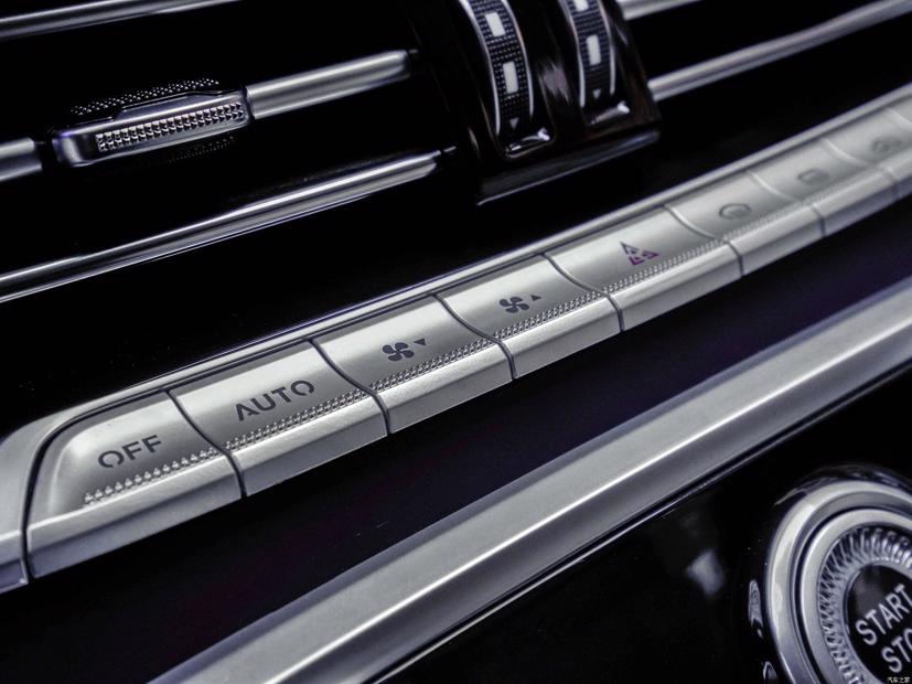 Cận cảnh &quot;xe sang Trung Quốc&quot; Hongqi H9  - Ảnh 6