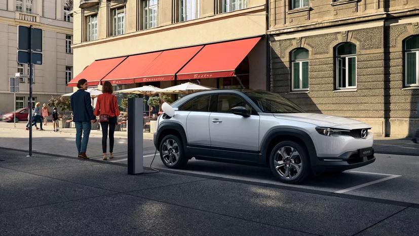 Mẫu xe điện đầu ti&#234;n MX-30 của Mazda bắt đầu sản xuất - Ảnh 6