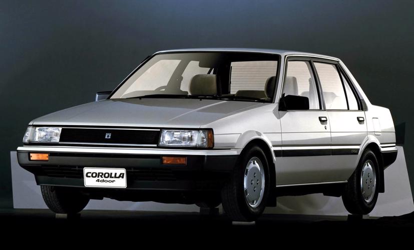 Lịch sử th&#250; vị của mẫu xe b&#225;n chạy nhất thế giới - Ảnh 5