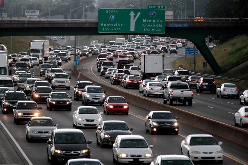 Theo báo cáo của IIHS, xe cỡ nhỏ có tỷ lệ gây tử vong cho tài xế cao hơn các mẫu xe cỡ lớn. Ảnh: Forbes