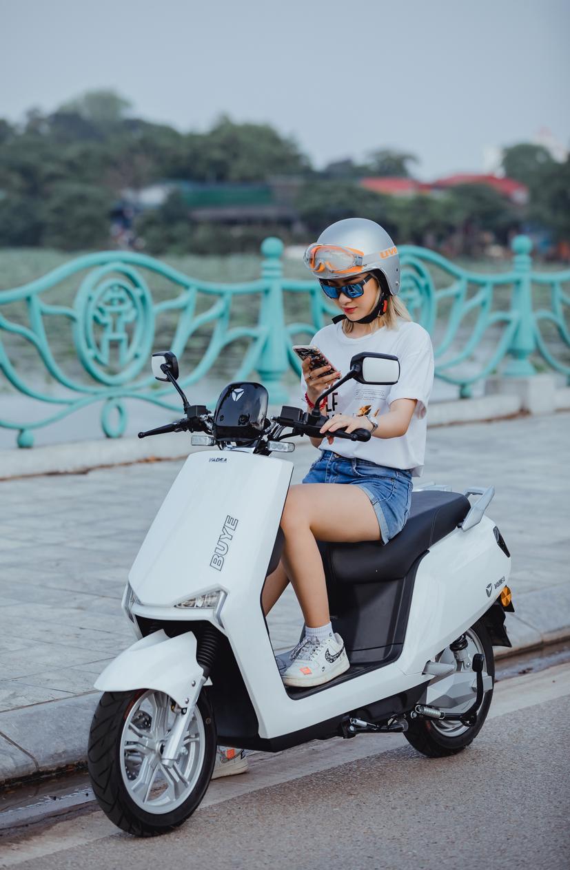 Ra mắt xe m&#225;y điện YADEA BuyE, gi&#225; gần 22 triệu đồng - Ảnh 1