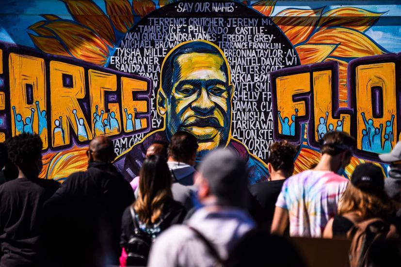 "Big Four" của Detroit Mỹ sử dụng hơn 600.000 lao động trên toàn thế giới, họ đã có những thông điệp thể hiện sự phẫn nộ về cái chết của George Floyd và bản án của sỹ quan cảnh sát Derek Chauvin.