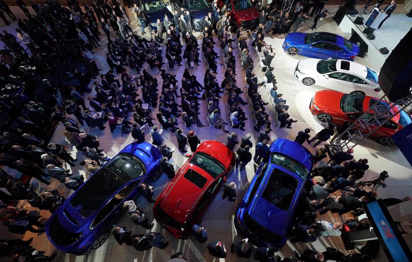 Có lẽ đã đến lúc cần xem xét những thương hiệu ô tô nào đang bị đẩy đến bước đường cùng