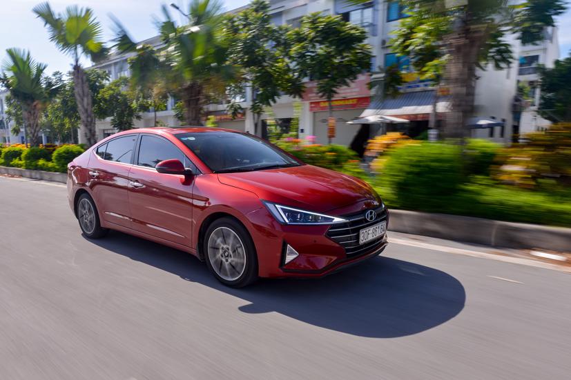 Hyundai Alantra là mẫu xe có doanh số bán hàng thấp nhất trong tháng, với 391 xe.