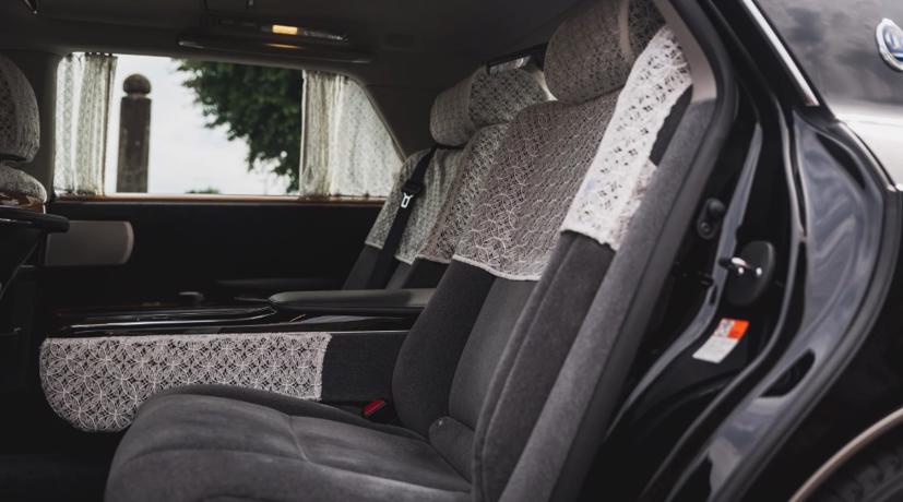 Toyota Century – xe si&#234;u sang “độc vị” Nhật Bản - Ảnh 4