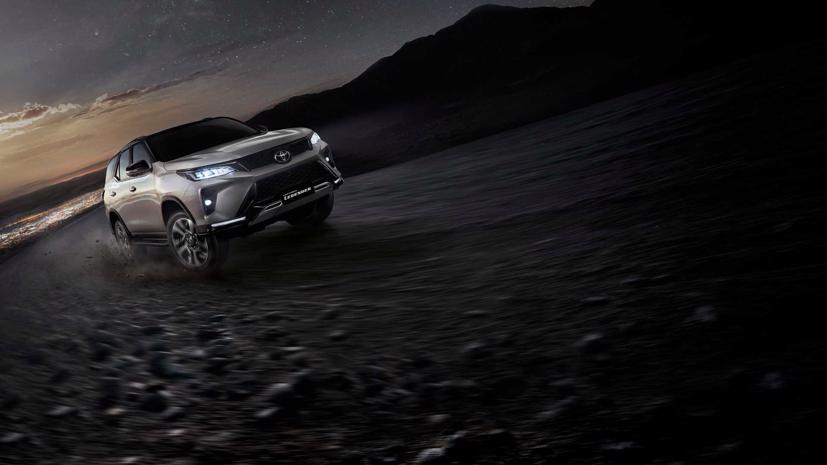 Toyota Fortuner 2020 sắp về Việt Nam c&#243; g&#236;? - Ảnh 1