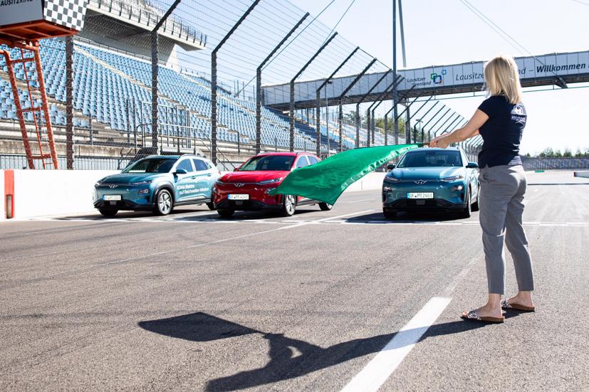 Hyundai Kona chạy điện, lập kỷ lục hơn 1.000km/lần sạc - Ảnh 6