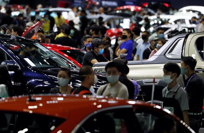 Thị trường ô tô Việt Nam vẫn chưa "hoàn hồn" với dịch COVID-19