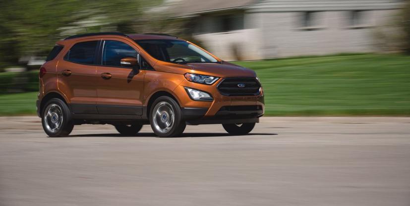 Ford EcoSport đang được giảm giá từ 40 triệu đồng đến 80 triệu đồng, tùy từng đại lý và tùy từng phiên bản.
