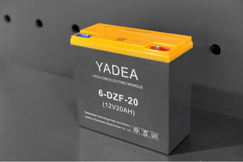 Các dòng xe máy điện của YADEA trang bị ắc quy Graphene