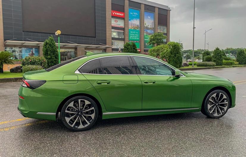 Những chiếc xe &#244; t&#244; VinFast m&#224;u sắc đẹp m&#234; ly - Ảnh 12