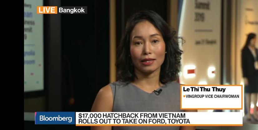 Bà Lê Thị Thu Thủy, Phó chủ tịch VinFast trả lời phỏng vấn Bloomberg. Ảnh cắt màn hình Bloomberg