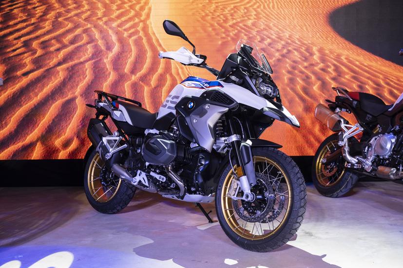 BMW Motorrad ra 3 mẫu Advanture mới - Ảnh 1