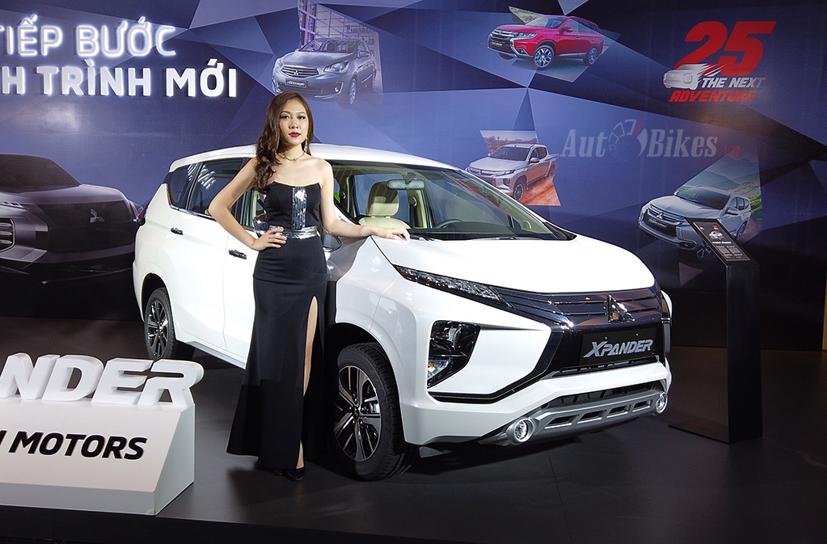 Mitsubishi Xpander là mẫu MPV cỡ nhỏ 7 chỗ nhập khẩu từ Indonesia đang bán rất chạy tại Việt Nam