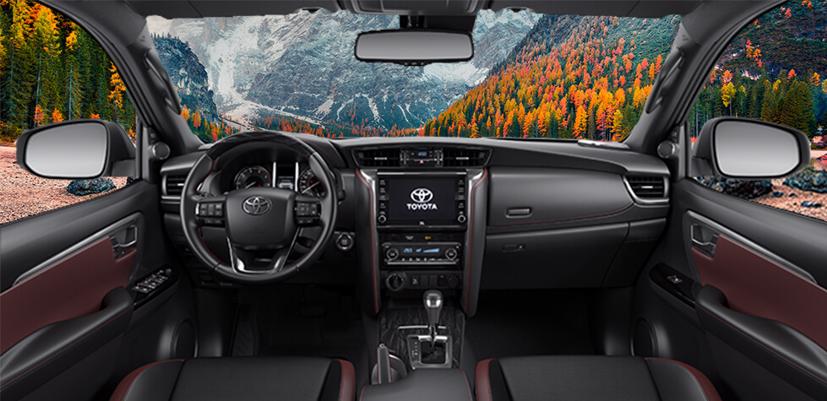 Fortuner Legender 2.8L c&#243; g&#236; m&#224; đắt nhất “họ nh&#224; Fortuner”? - Ảnh 6