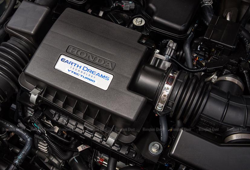 Honda City 2021 sử dụng động cơ 1.0L DOHC 3 xy-lanh VTEC TURBO, cho công suất tối đa 122 mã lực tại 5.500 vòng/phút, mô-men xoắn cực đại 173 Nm tại 2.000 đến 4.500 vòng/phút.