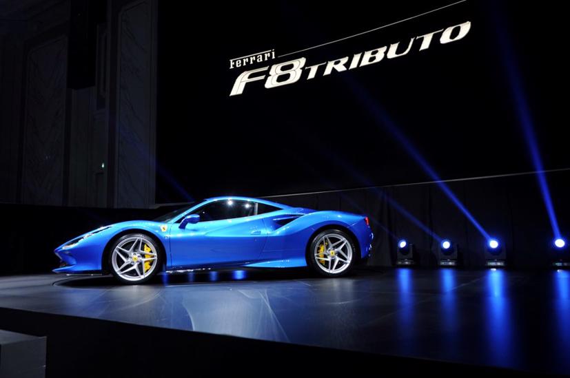 Si&#234;u xe Ferrari F8 Tributo đầu ti&#234;n sắp về Việt Nam - Ảnh 2