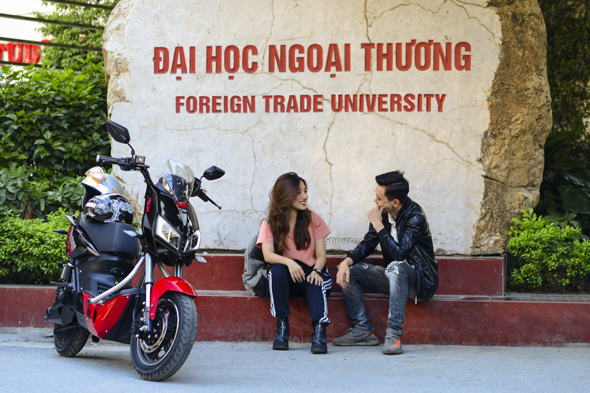 Trải nghiệm YADEA X5: khi xe thể thao kh&#244;ng c&#242;n tiếng nẹt p&#244;  - Ảnh 4