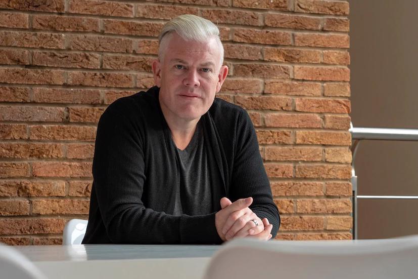 Wayne Burgess, thiết kế trưởng và là phó chủ tịch tại Geely Design U.K